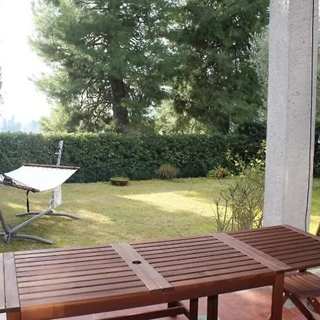 Francesca Con 3 Ed Ampio Giardino Privato * ヌマーナ