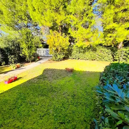Prázdninový dům Francesca Con 3 Ed Ampio Giardino Privato